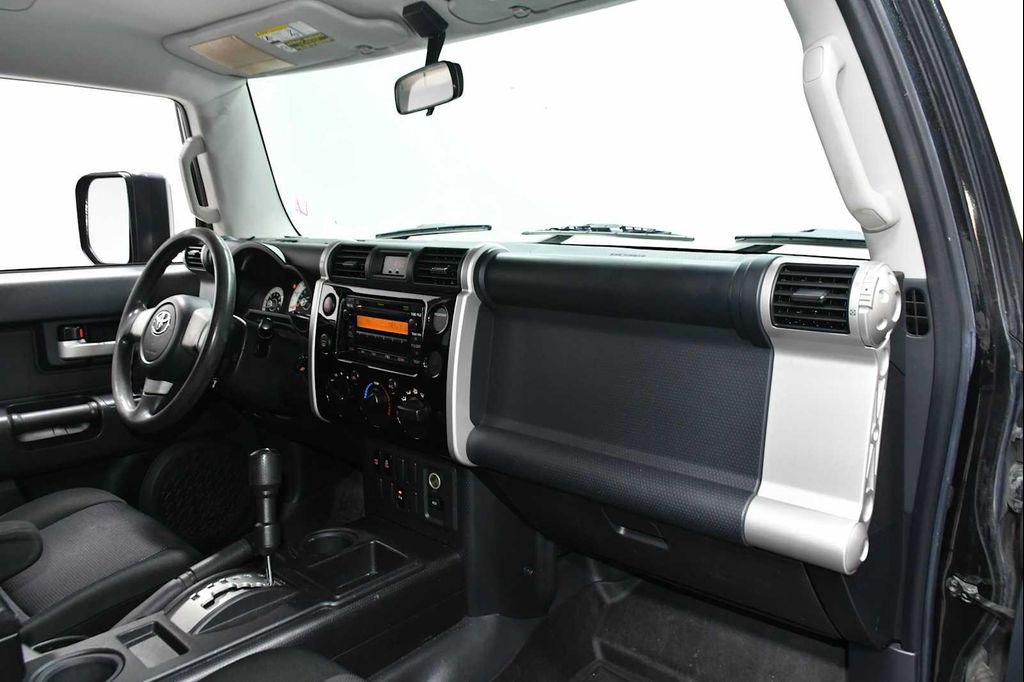 used 2008 Toyota FJ Cruiser car, priced at $11,500