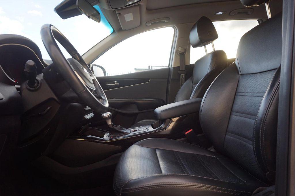used 2020 Kia Sorento car, priced at $16,990