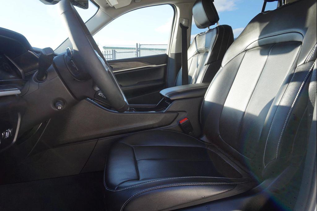 used 2024 Jeep Grand Cherokee L car, priced at $35,935