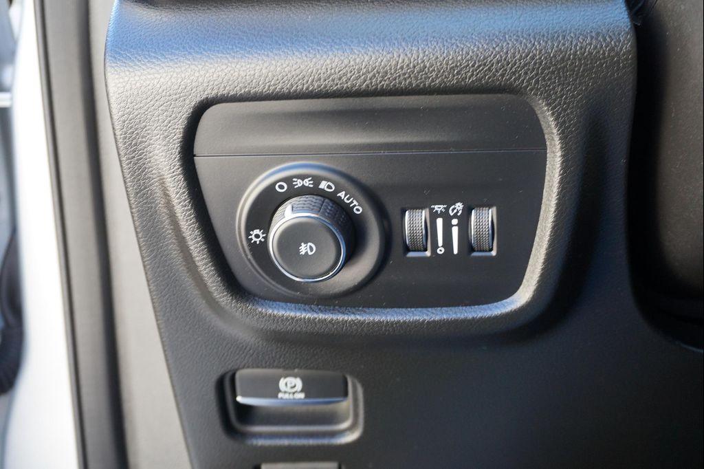 used 2024 Jeep Grand Cherokee L car, priced at $35,935