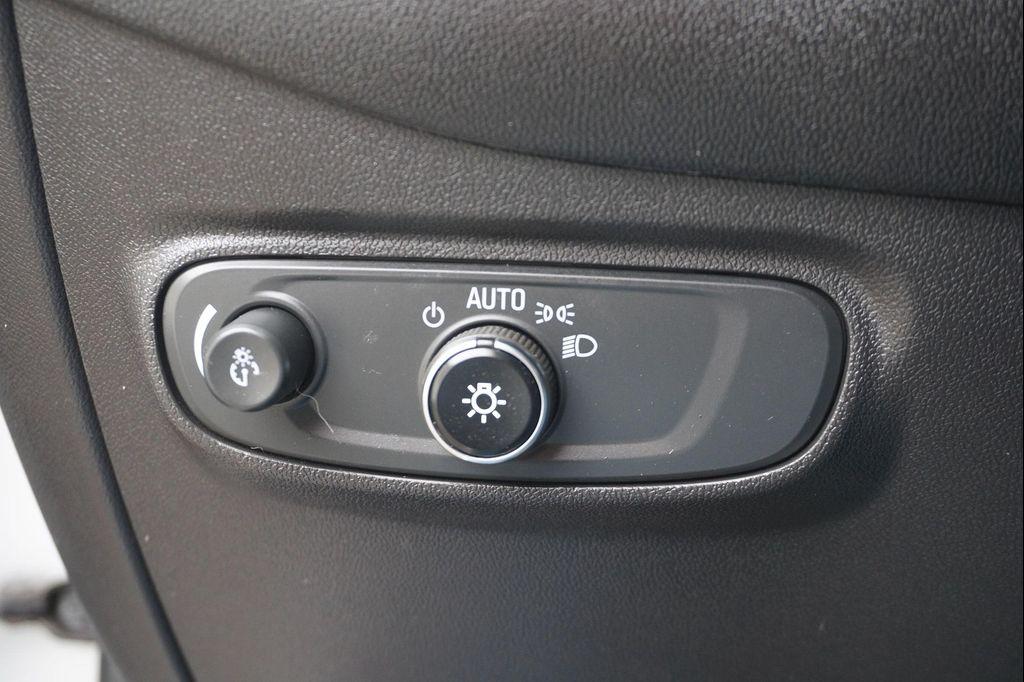 used 2020 Chevrolet Equinox car, priced at $15,490