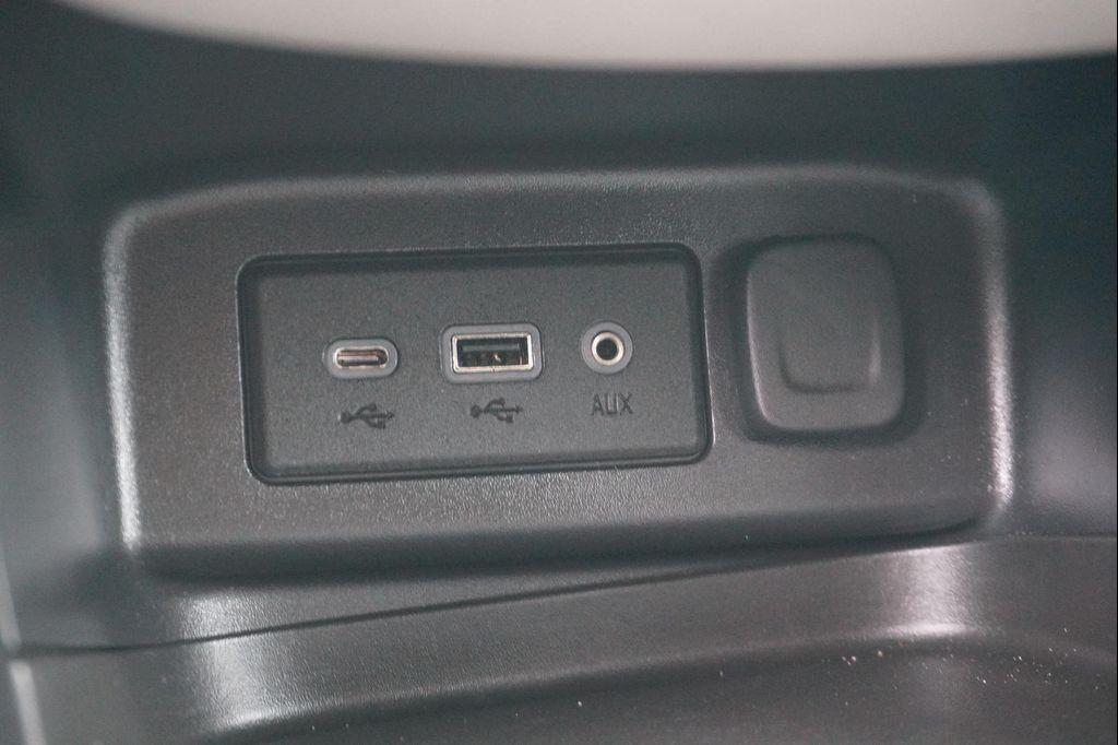 used 2020 Chevrolet Equinox car, priced at $15,490