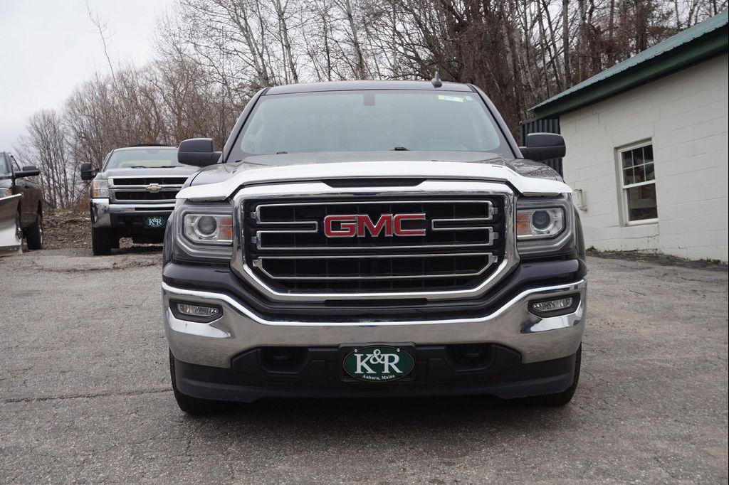 used 2018 GMC Sierra 1500 car, priced at $26,988