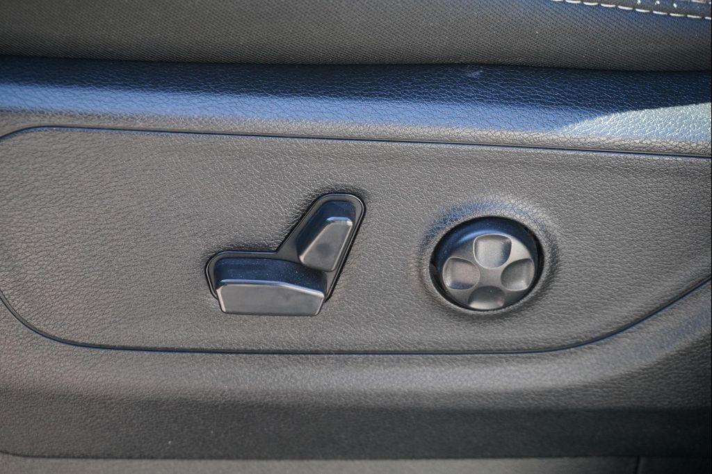 used 2021 Ram 1500 car, priced at $32,144