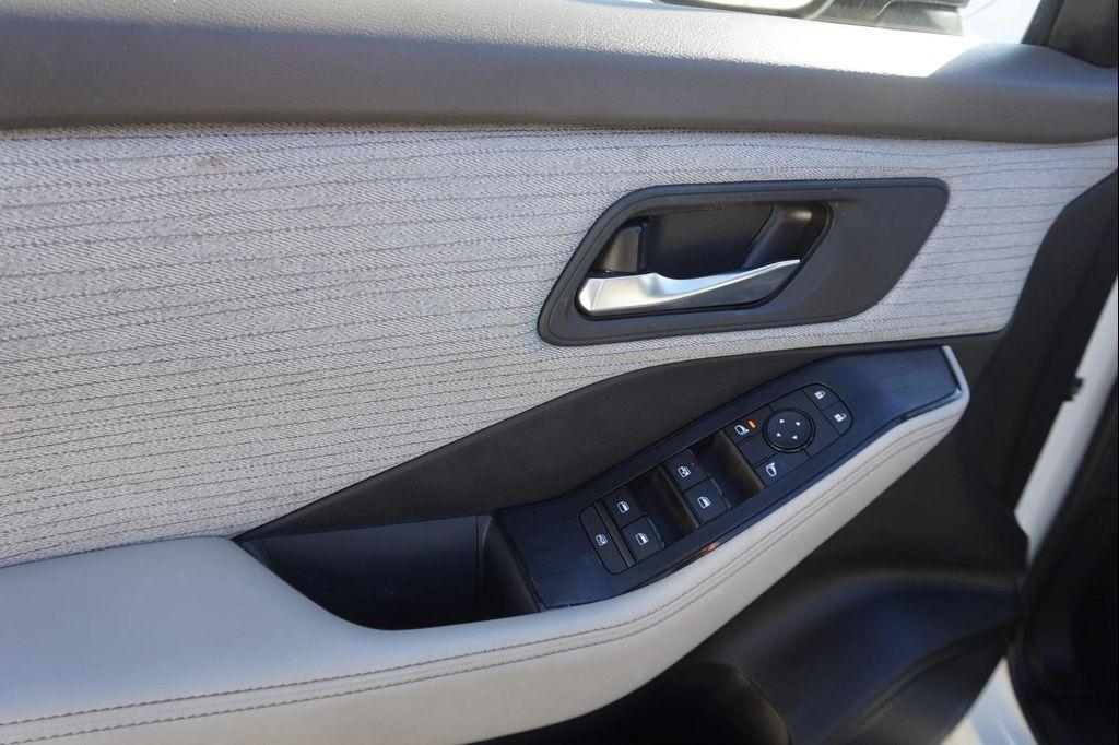 used 2021 Nissan Rogue car, priced at $22,090