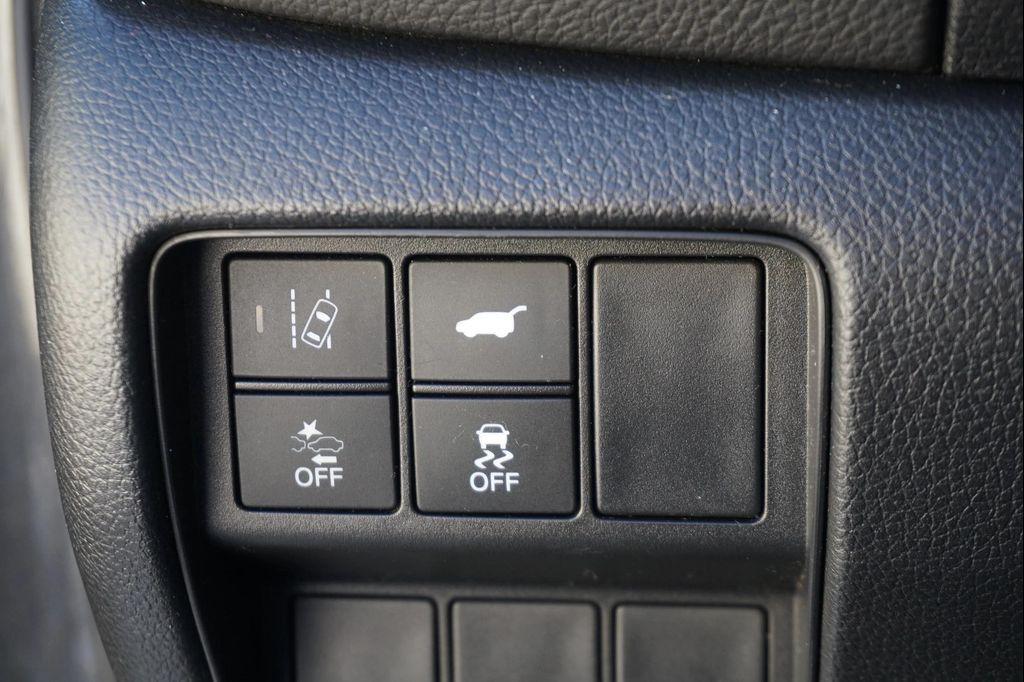 used 2017 Honda CR-V car