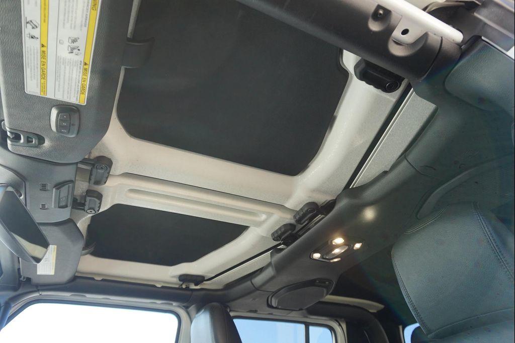 used 2022 Jeep Gladiator car, priced at $33,122