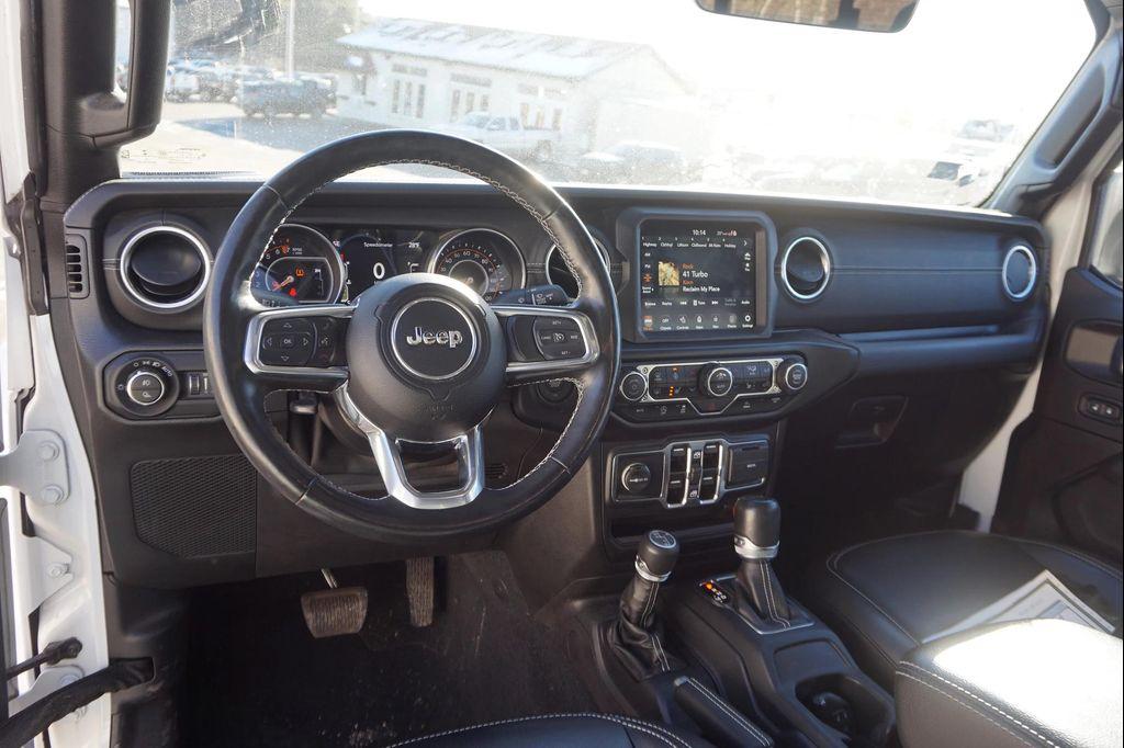 used 2022 Jeep Gladiator car, priced at $33,122