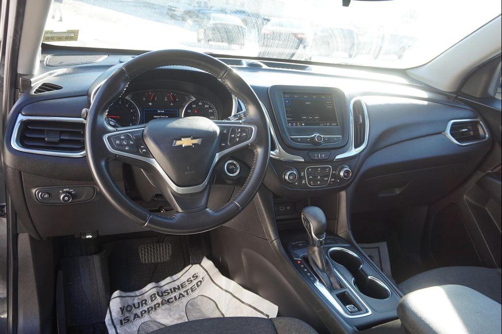 used 2022 Chevrolet Equinox car, priced at $21,988