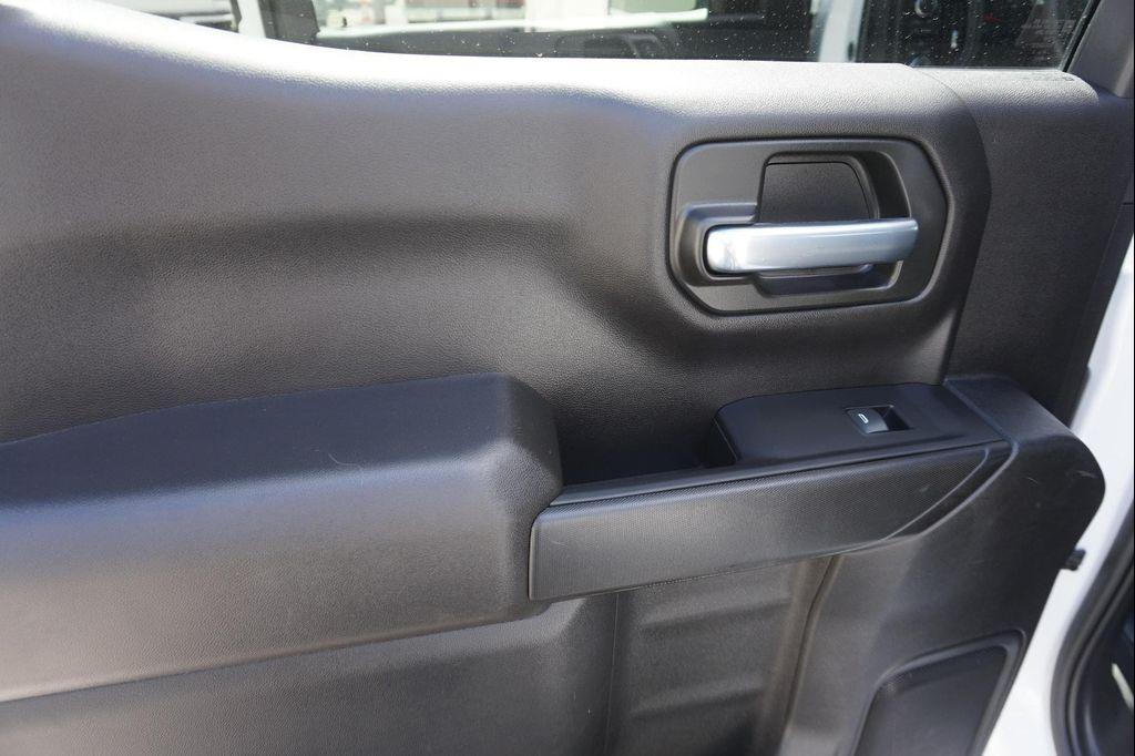 used 2022 Chevrolet Silverado 1500 car, priced at $27,644