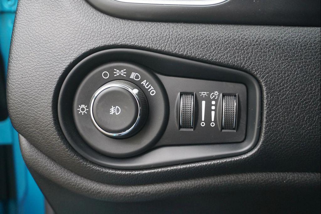 used 2021 Jeep Renegade car, priced at $14,590