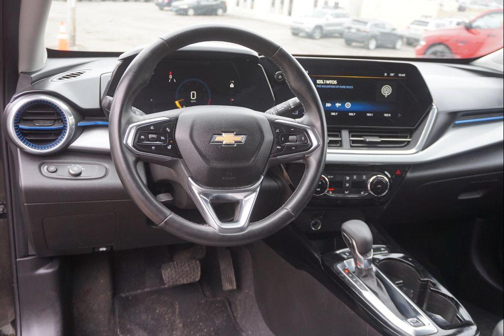 used 2024 Chevrolet Trax car, priced at $21,820