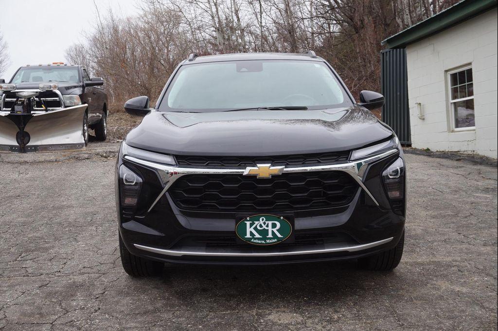 used 2024 Chevrolet Trax car, priced at $21,820