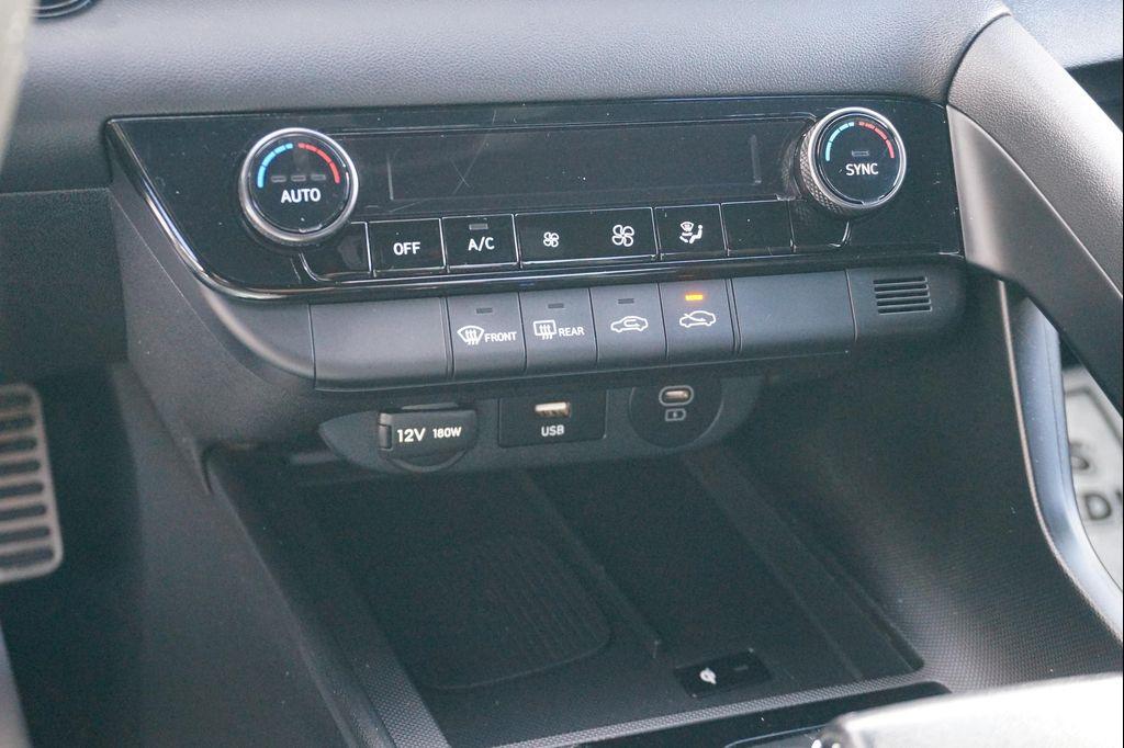 used 2025 Hyundai Elantra car, priced at $21,325