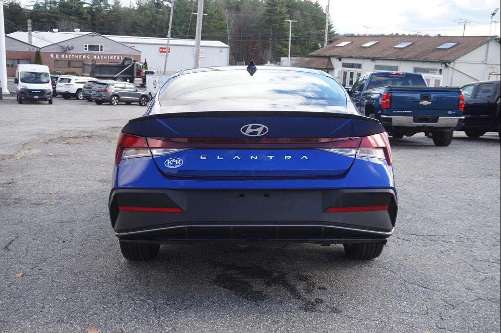 used 2025 Hyundai Elantra car, priced at $21,325