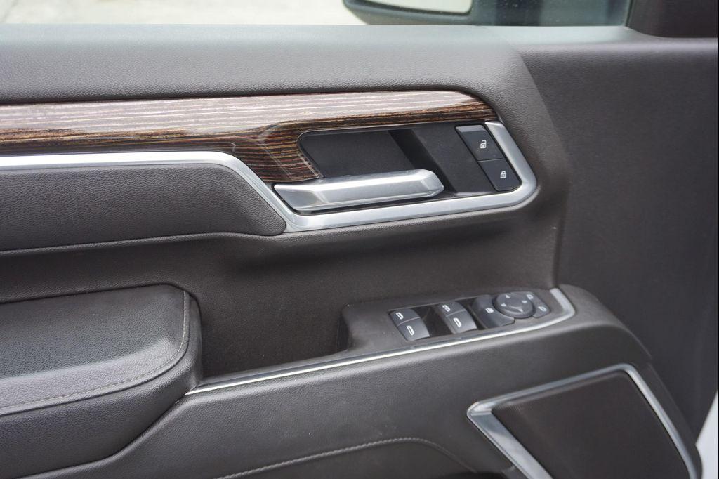 used 2025 GMC Sierra 2500 car, priced at $53,990