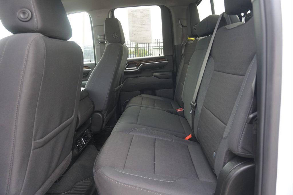 used 2025 GMC Sierra 2500 car, priced at $52,874