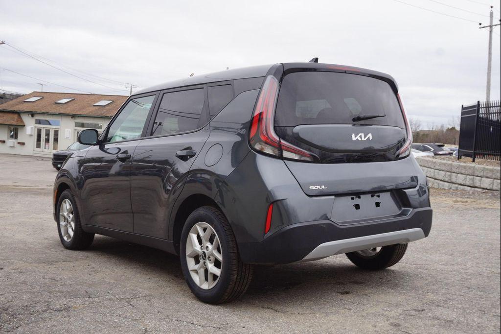 used 2024 Kia Soul car, priced at $18,321