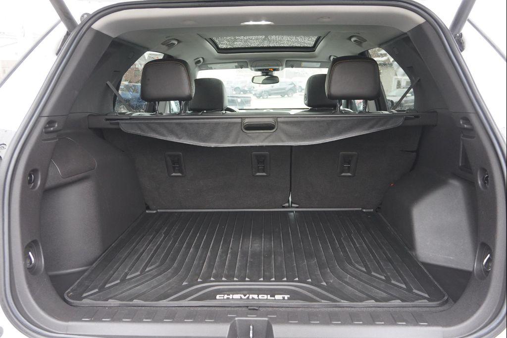 used 2021 Chevrolet Equinox car, priced at $21,674