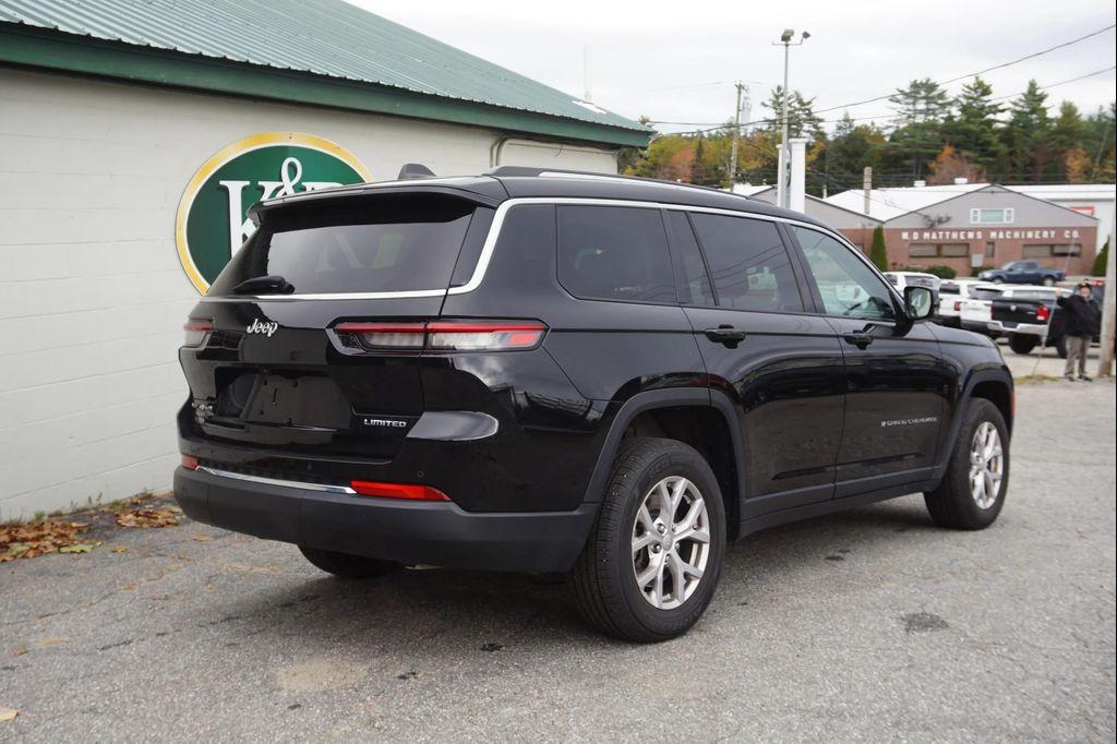 used 2021 Jeep Grand Cherokee L car, priced at $28,399