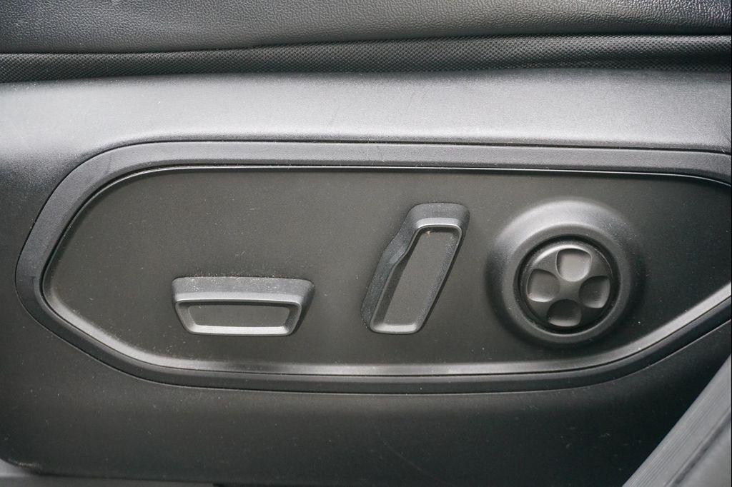 used 2021 Jeep Grand Cherokee L car, priced at $28,399