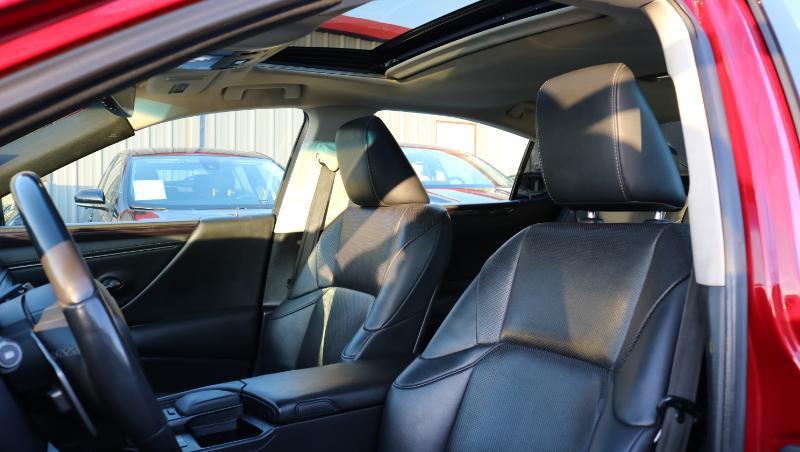 used 2020 Lexus ES 350 car, priced at $24,977