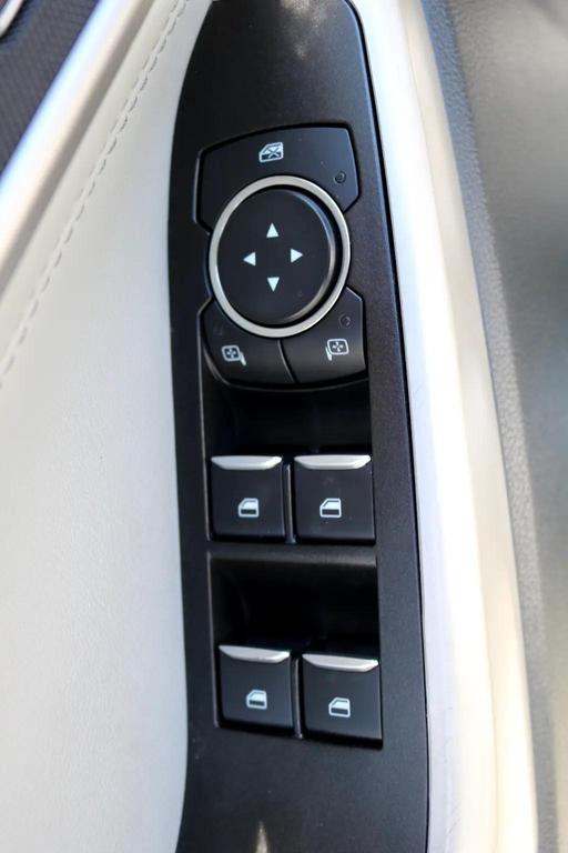 used 2022 Ford Explorer car, priced at $21,900