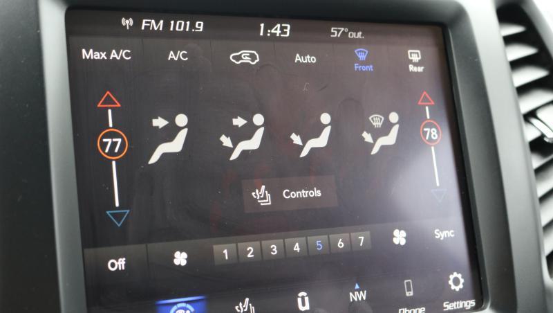 used 2023 Jeep Cherokee car, priced at $15,777