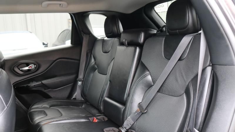 used 2023 Jeep Cherokee car, priced at $15,777