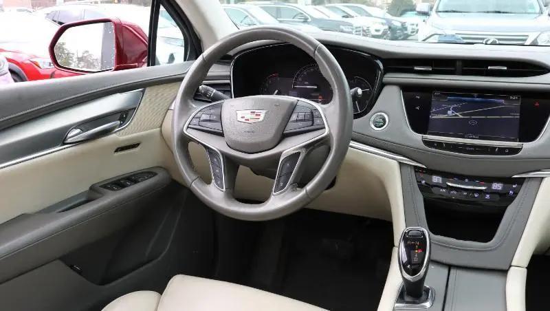 used 2017 Cadillac XT5 car, priced at $15,777