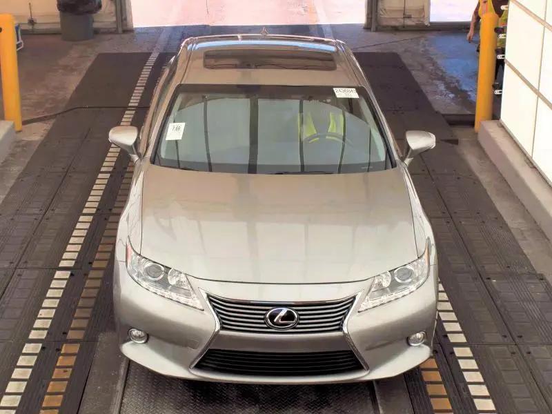 used 2015 Lexus ES 350 car, priced at $16,777