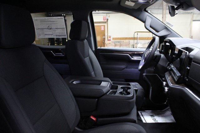 new 2026 GMC Sierra 1500 car, priced at $53,113