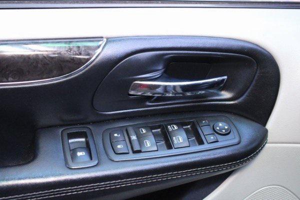 used 2016 Chrysler Town & Country car, priced at $11,400