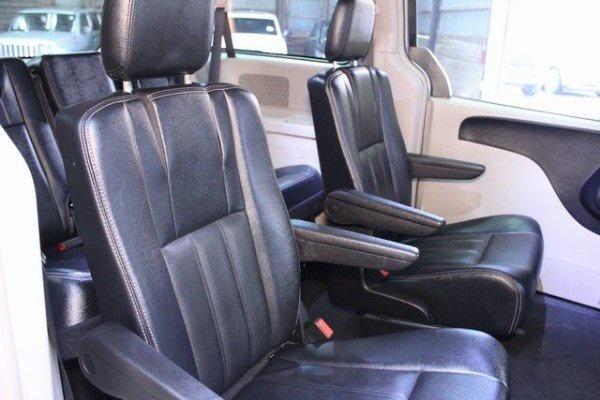 used 2016 Chrysler Town & Country car, priced at $11,400
