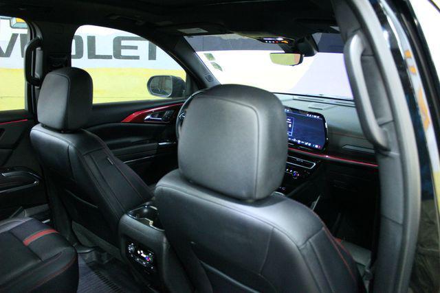used 2025 Chevrolet Traverse car, priced at $50,900