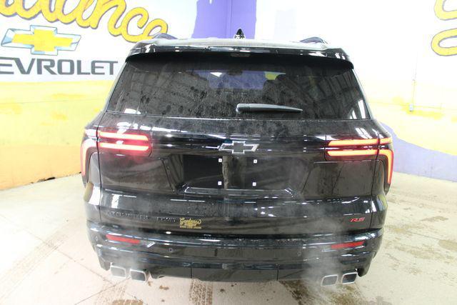 used 2025 Chevrolet Traverse car, priced at $50,900
