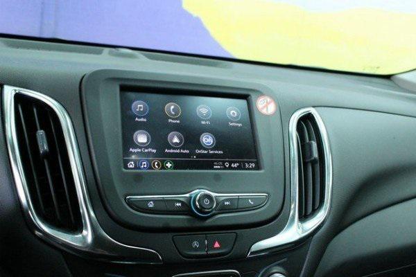 used 2024 Chevrolet Equinox car, priced at $21,900