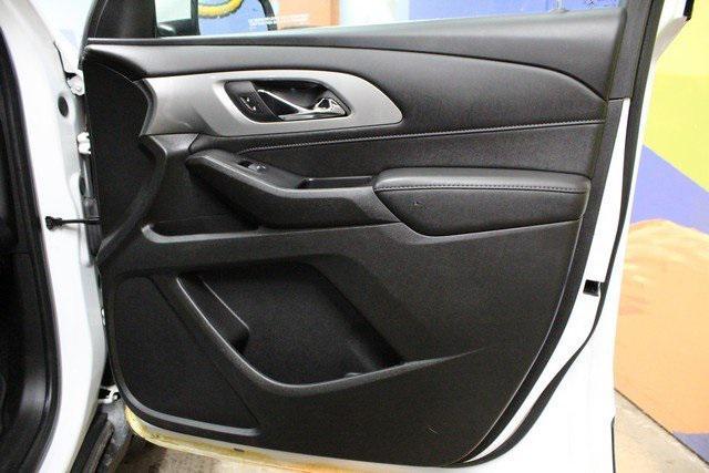used 2022 Chevrolet Traverse car, priced at $26,900