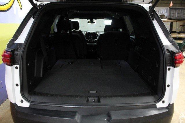 used 2022 Chevrolet Traverse car, priced at $26,900