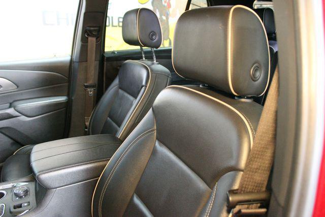 used 2023 Chevrolet Traverse car, priced at $37,900