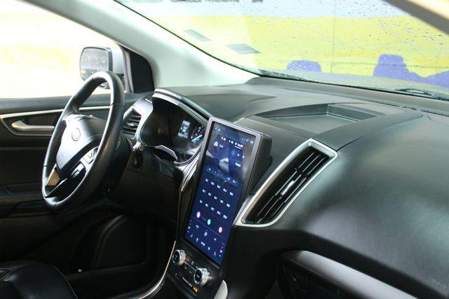 used 2024 Ford Edge car, priced at $22,900