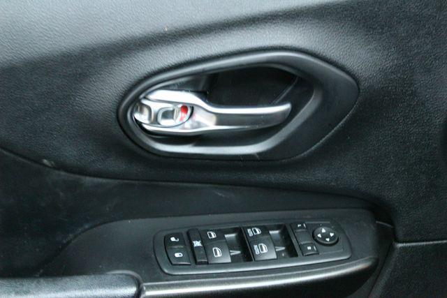 used 2020 Jeep Cherokee car