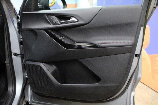 used 2025 Chevrolet Equinox car, priced at $30,900