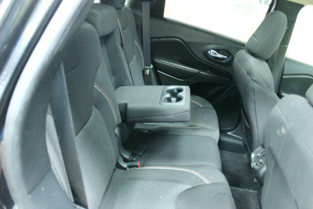 used 2016 Jeep Cherokee car, priced at $12,900