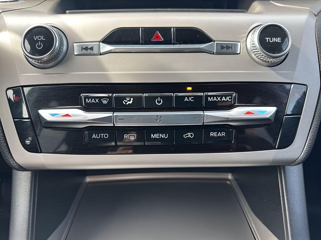 used 2022 Ford Explorer car, priced at $33,250