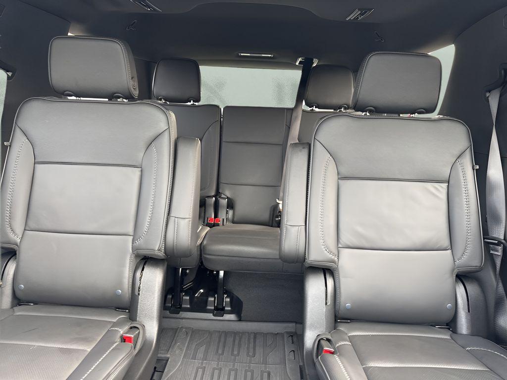 used 2024 GMC Yukon car, priced at $75,895