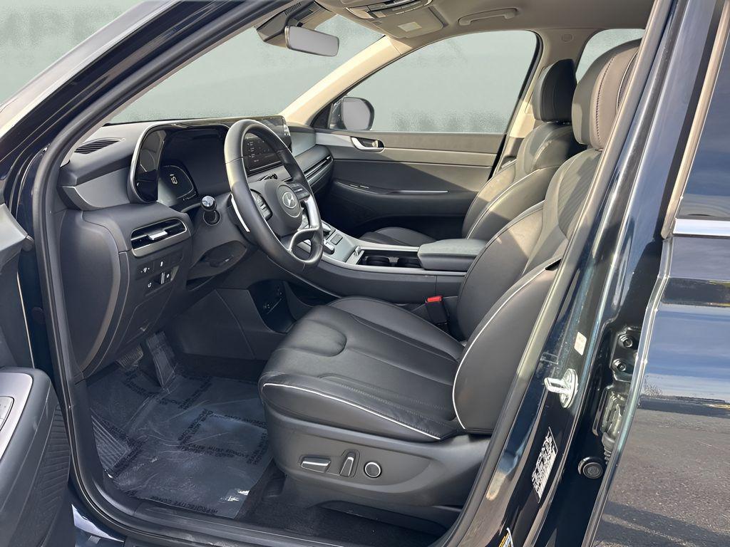 used 2024 Hyundai Palisade car, priced at $32,250