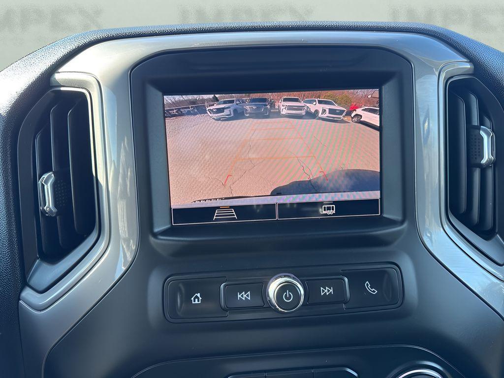 used 2022 Chevrolet Silverado 1500 car, priced at $31,301