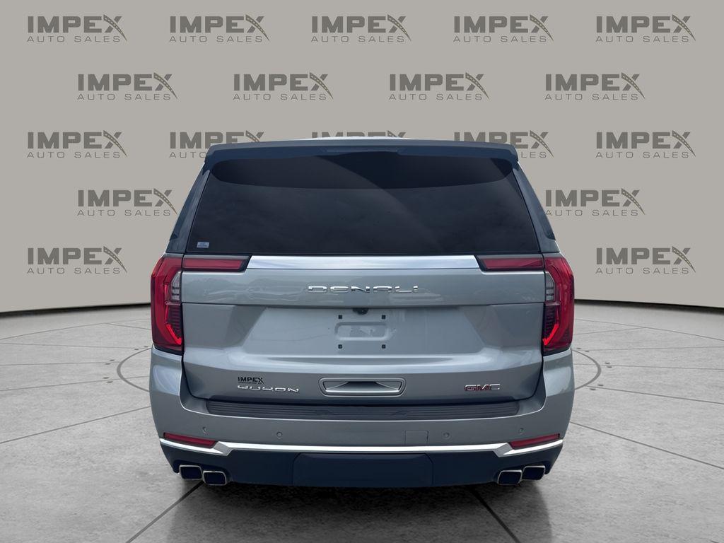 used 2025 GMC Yukon XL car, priced at $70,490