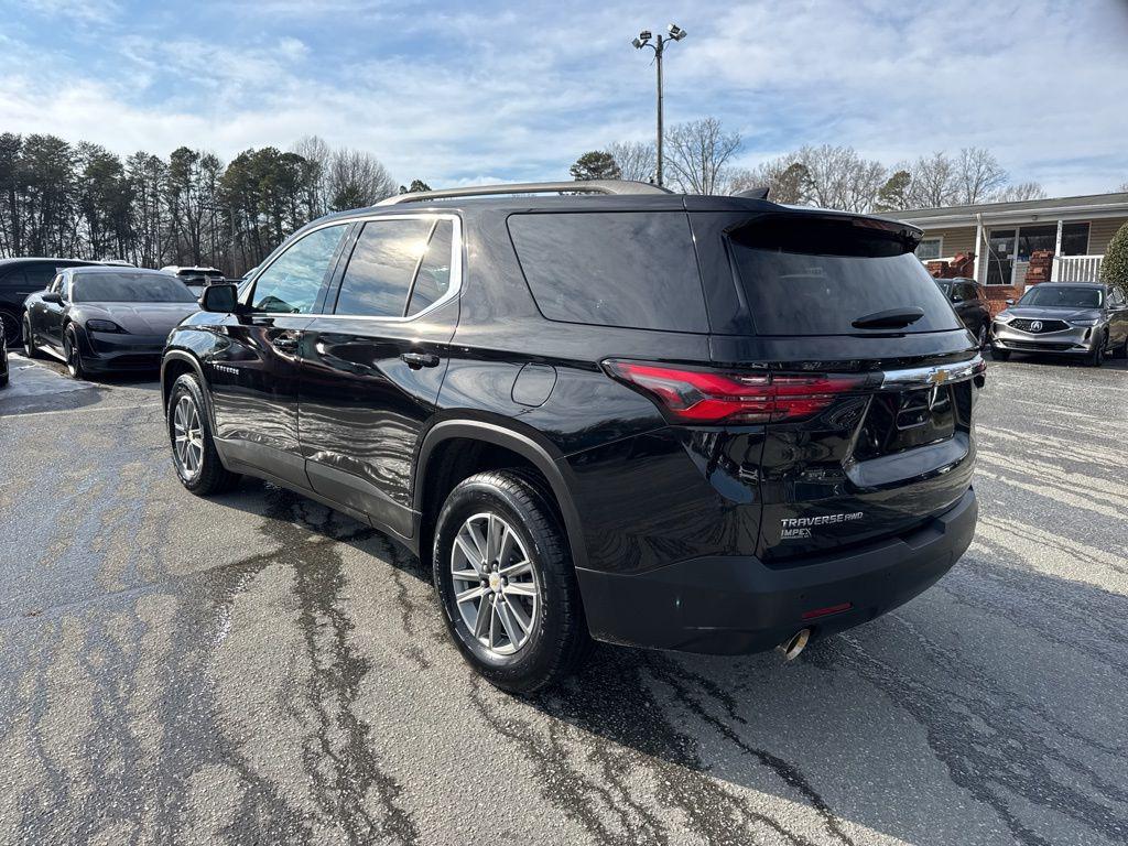 used 2022 Chevrolet Traverse car, priced at $26,880